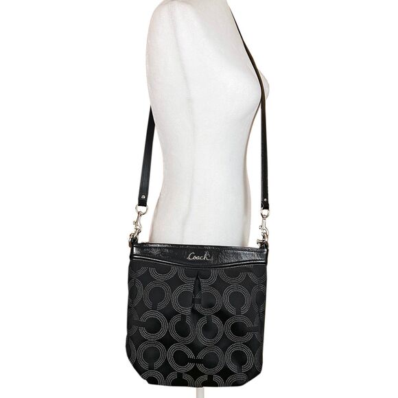 Coach Ashley Dotted Op Art Black Jacquard Leather Shoulder Crossbody Bag F20088 - Picture 1 of 14